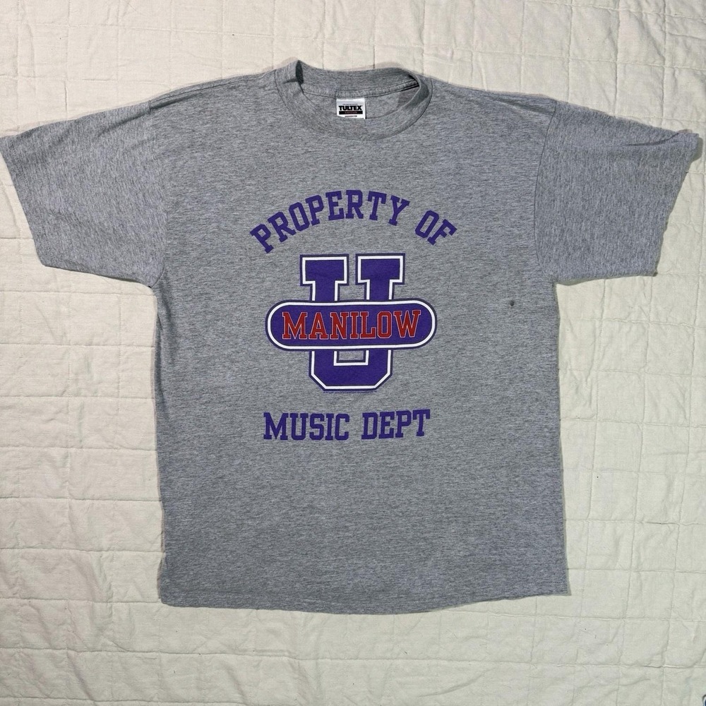Vintage 1997 Barry Manilow "Property of Manilow U Music Dept" T-Shirt – XL